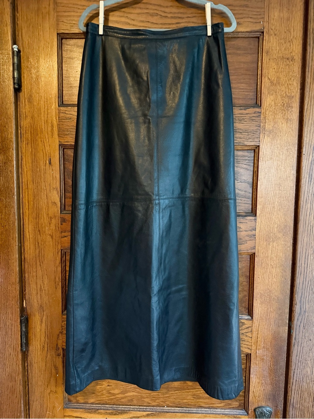 VINTAGE 100% Leather Maxi Skirt High Waisted Dramatic Statement Chic Fall 8/10
